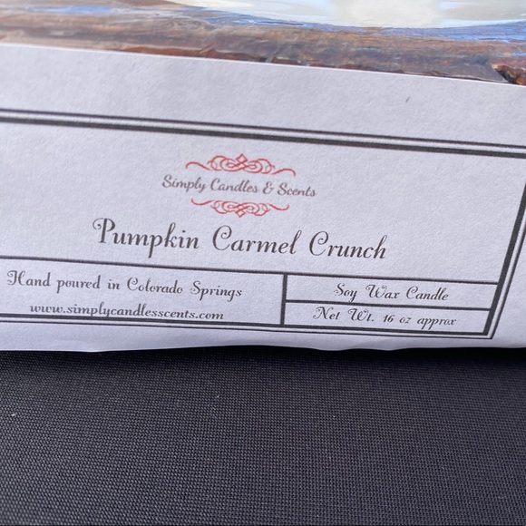 Cheese Mold Candle Pumpkin Carmel Crunch - Picture 2 of 3